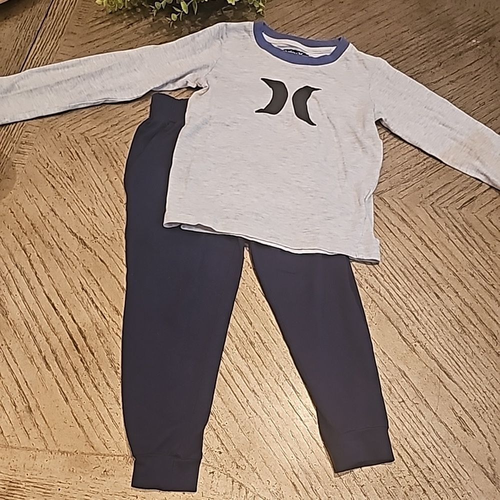 5T pants and shirt long sleeve Hurley